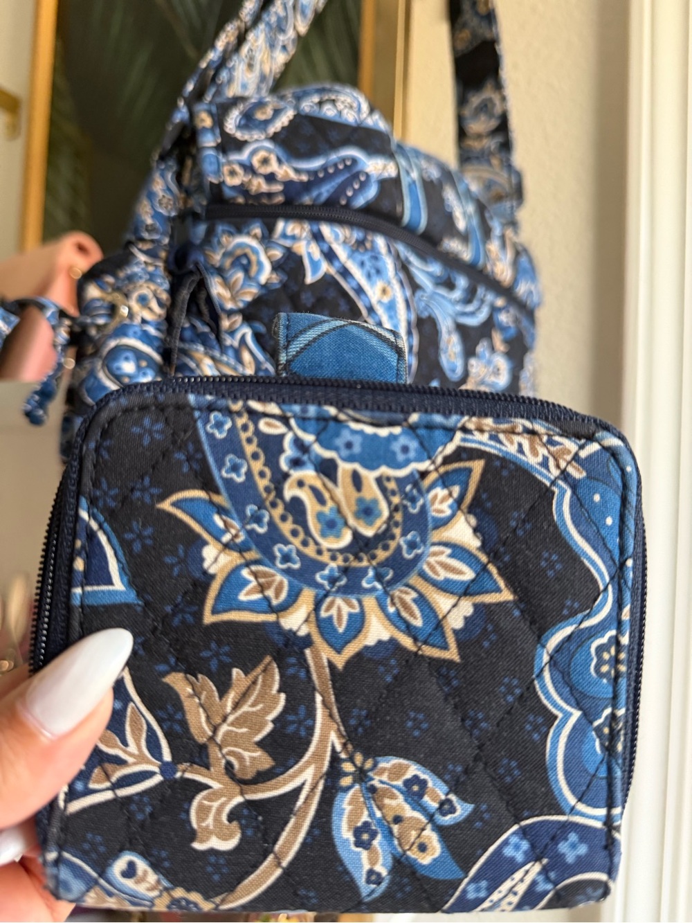 💙 Vera Bradley Blue Paisley Quilted Crossbody Bag Wallet Set - Picture 14 of 17